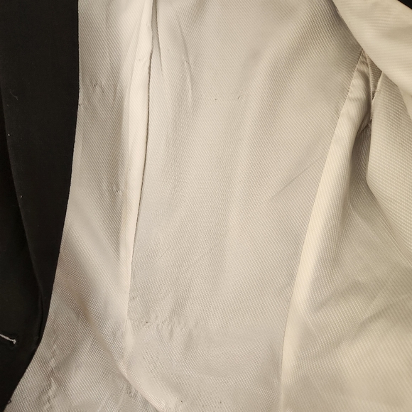 H&M black blazer - Picture 6 of 9